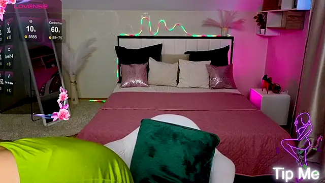 BattyMelody online show from September 25, 2:16 pm