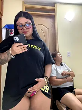 alissonfernandez  online show from January 9, 2:16 am