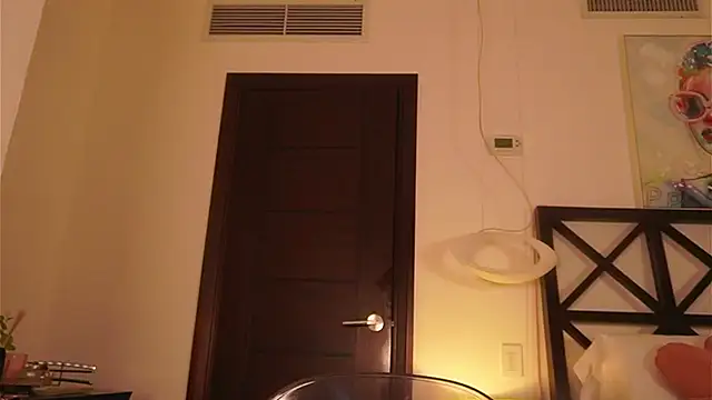 LunaMystyque online show from February 22, 7:15 pm