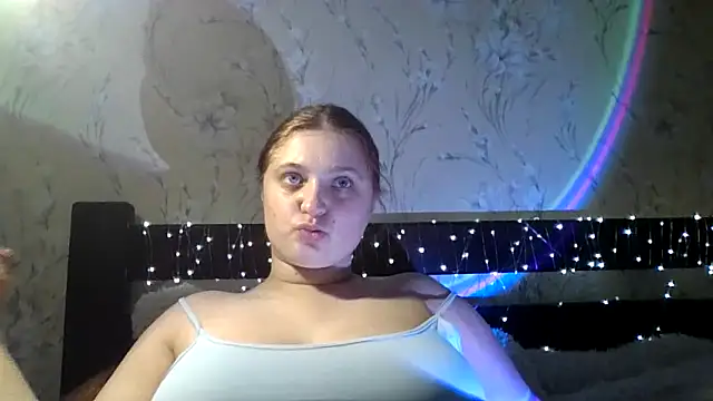 kila lo online show from March 15, 2:30 pm