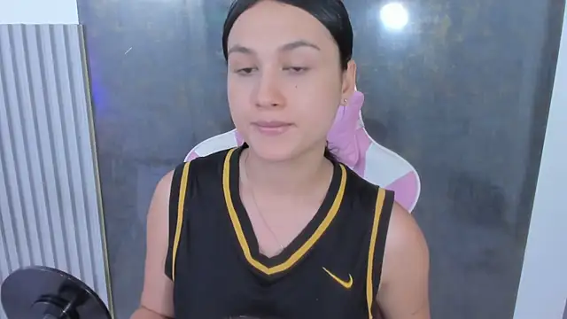 lana boomer online show from April 14, 8:09 pm