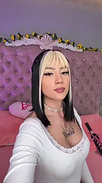 MadissonRey online show from March 13, 1:23 pm