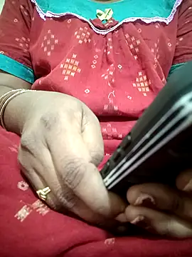 Hotbeauty-telugu online show from February 28, 10:31 pm