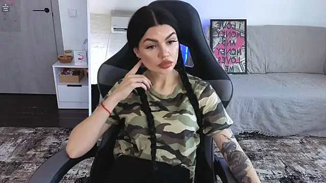 Tiffany lab online show from February 21, 10:16 am