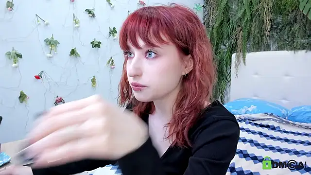 ElizaNik  online show from March 18, 10:37 pm