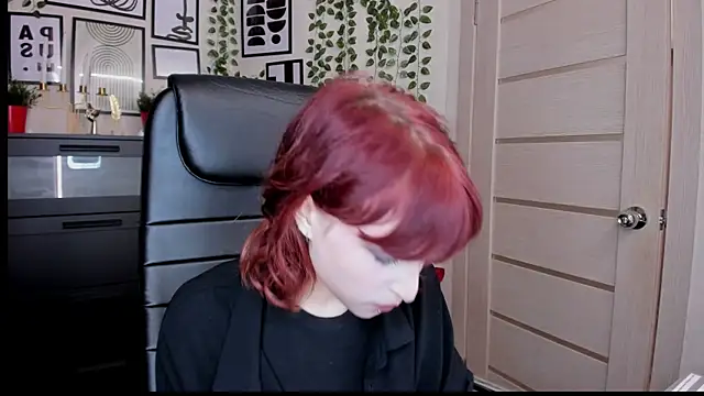 ElizaNik  online show from July 8, 11:07 pm