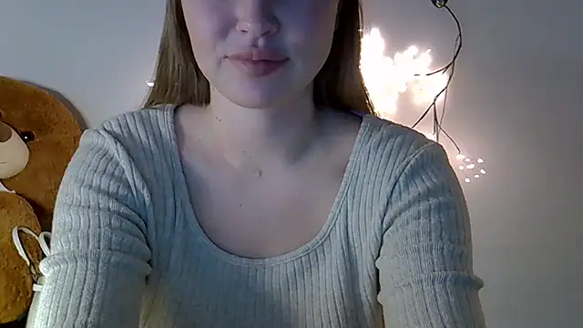 Lucky Anna online show from March 25, 4:54 pm