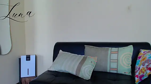 Lunavega1 online show from February 27, 5:57 pm