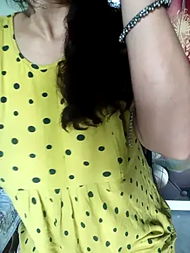 Snapshot of Sneha_gril chatting on October 9, 3:43 am Sneha gril online show from October 9, 3:43 am