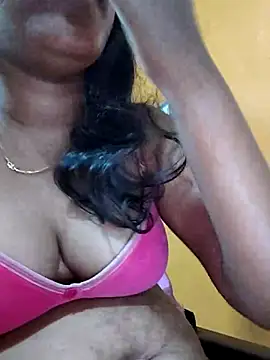 Snapshot of Tamillminnal chatting on October 7, 1:37 pm Tamillminnal online show from October 7, 1:37 pm