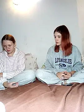 ella grays online show from October 7, 8:46 pm