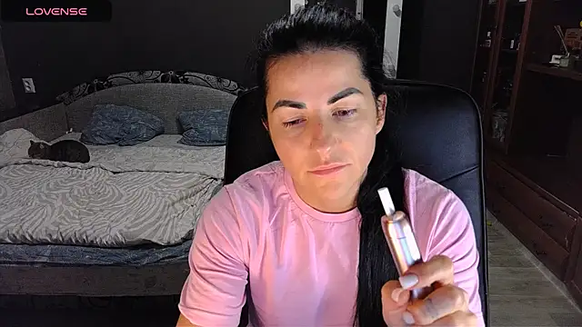 Aria Dl online show from November 27, 1:25 pm