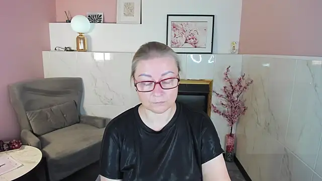 AlexandraKind online show from September 13, 1:41 pm