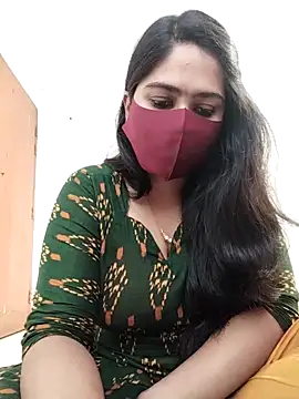 Magical Girl- online show from April 9, 6:19 am