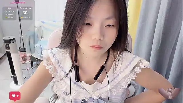 Lena-yyds online show from January 6, 11:52 pm