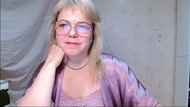 sweetsunset11 online show from February 4, 12:13 am