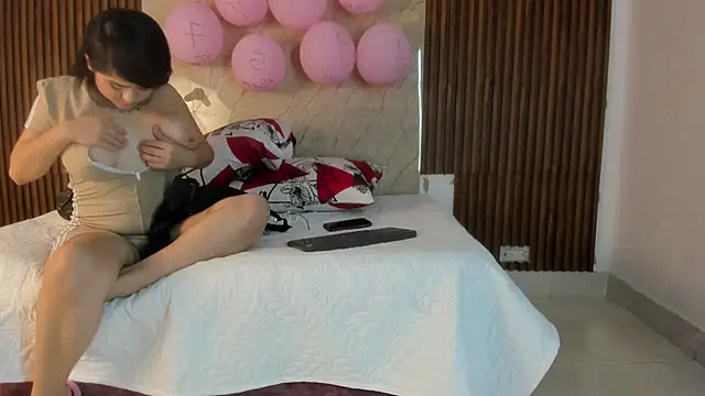 Snapshot of king_lovely_hornyy chatting on September 9, 6:30 pm king lovely hornyy online show from September 9, 6:30 pm
