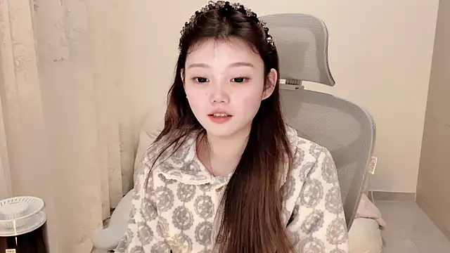 yang-yang-yang online show from November 8, 3:28 pm