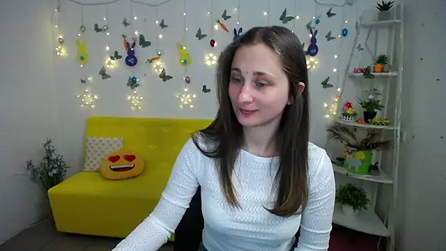 MichelLeee online show from April 13, 11:22 am