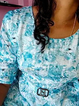 Tamil Shalini Lustyy online show from October 28, 9:15 am