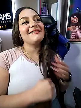 cherry coper online show from September 26, 1:53 pm