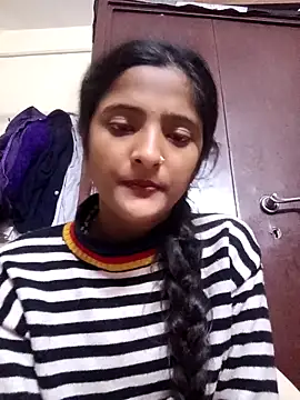 KittyBby14 online show from December 17, 7:51 pm