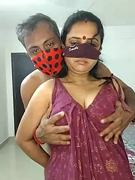 Snapshot of Hoty-cpl chatting on September 19, 3:11 pm Hoty-cpl online show from September 19, 3:11 pm