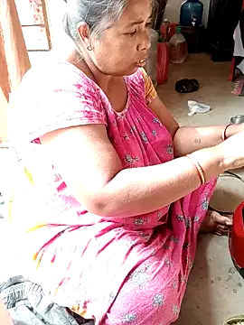 Hotty-rumi online show from January 7, 7:56 am