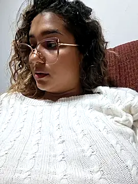 BrendaGirs online show from October 2, 3:00 am