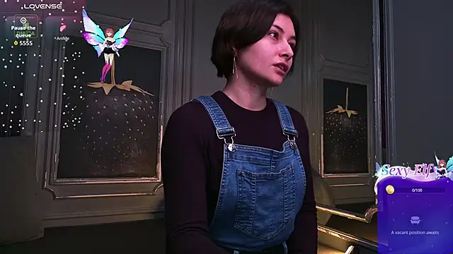 Ishtar Divine online show from February 28, 3:44 pm