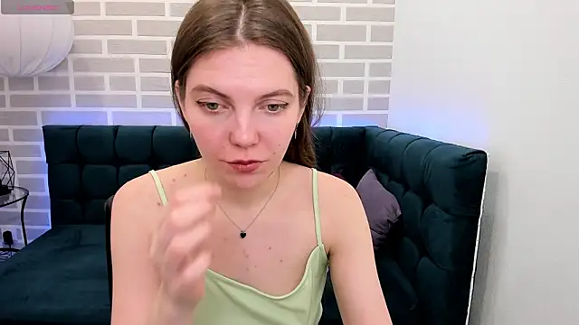 marie reyes  online show from November 7, 1:33 am