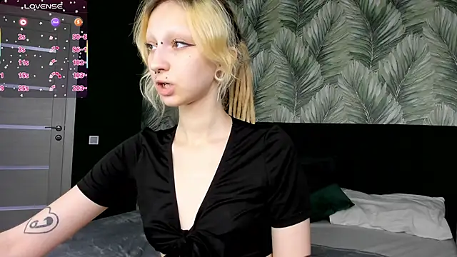 Lexy-Woorhez online show from September 12, 10:24 am