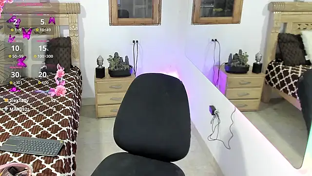 oriana rodriguez online show from March 18, 5:45 am