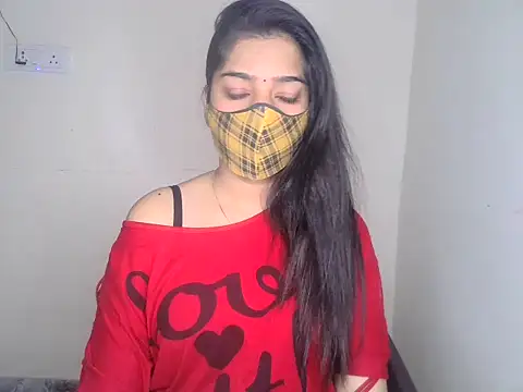 kritikadoll online show from April 7, 6:15 am