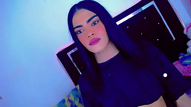 Theylor Rouse online show from November 30, 8:29 am