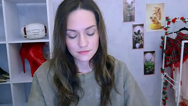 Lina Star S online show from January 15, 7:25 am