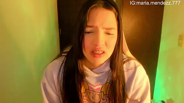 maria mendez  online show from October 9, 5:33 am