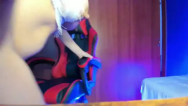 milufontier online show from February 4, 3:09 am