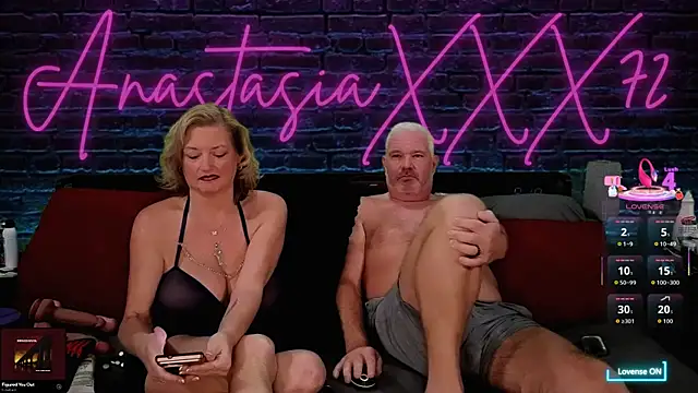 Snapshot of anastasiaxxx72 chatting on October 10, 2:05 am anastasiaxxx72 online show from October 10, 2:05 am