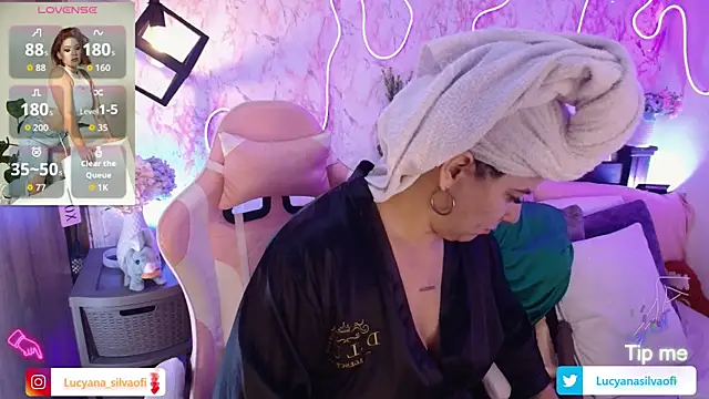 LucyanaSilva online show from November 21, 3:25 pm