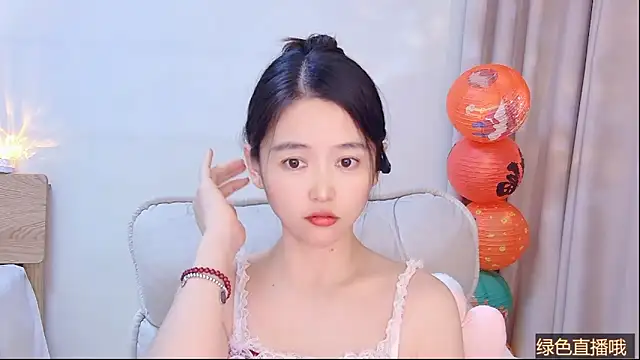 CN-Babycat online show from March 3, 1:06 pm