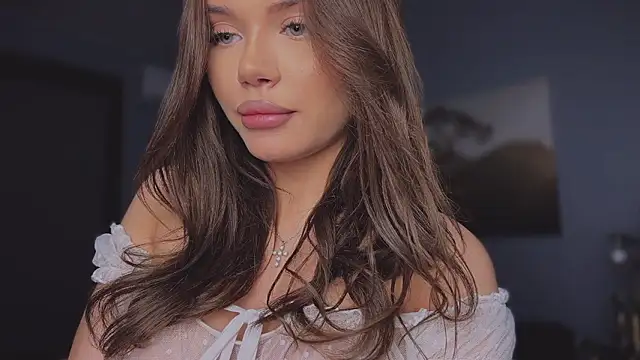 Viktoria www online show from February 9, 7:05 pm