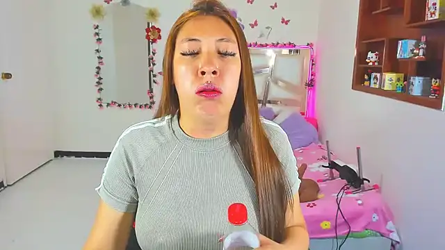 perlabeautiful online show from January 6, 12:36 am