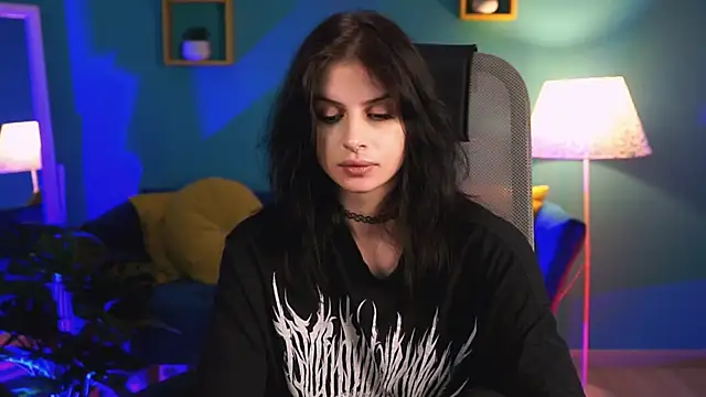 JadeCastle  online show from June 13, 3:48 am