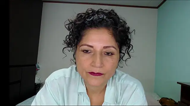 arianna ros3 online show from November 7, 1:55 am