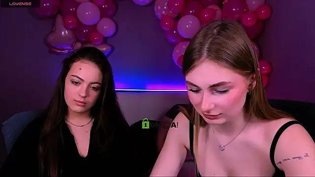 playful sophie online show from February 12, 9:27 pm