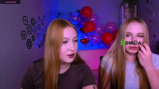 playful sophie online show from February 16, 8:30 pm