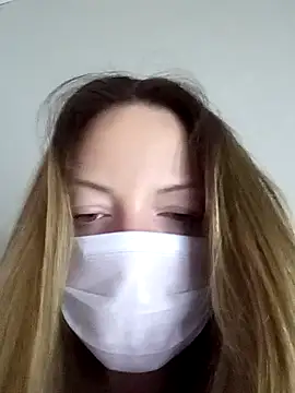 KattyLuuu online show from April 11, 7:45 am