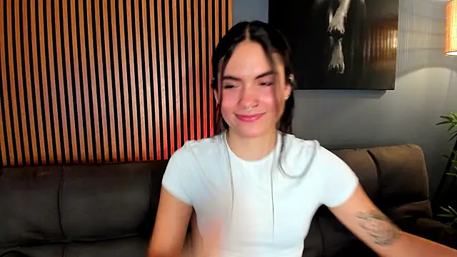 Gaby Ferrer online show from November 6, 2:34 pm