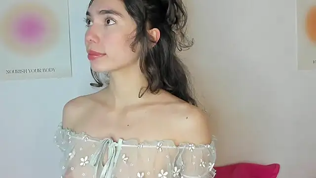 Ana is from Heaven online show from November 7, 5:02 am